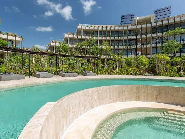 Apartment Luxury Studio - Stunning Pool View & Amenities Tulum